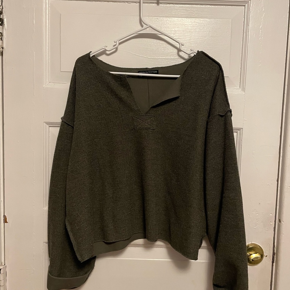 Urban outfitters long sleeve sweater